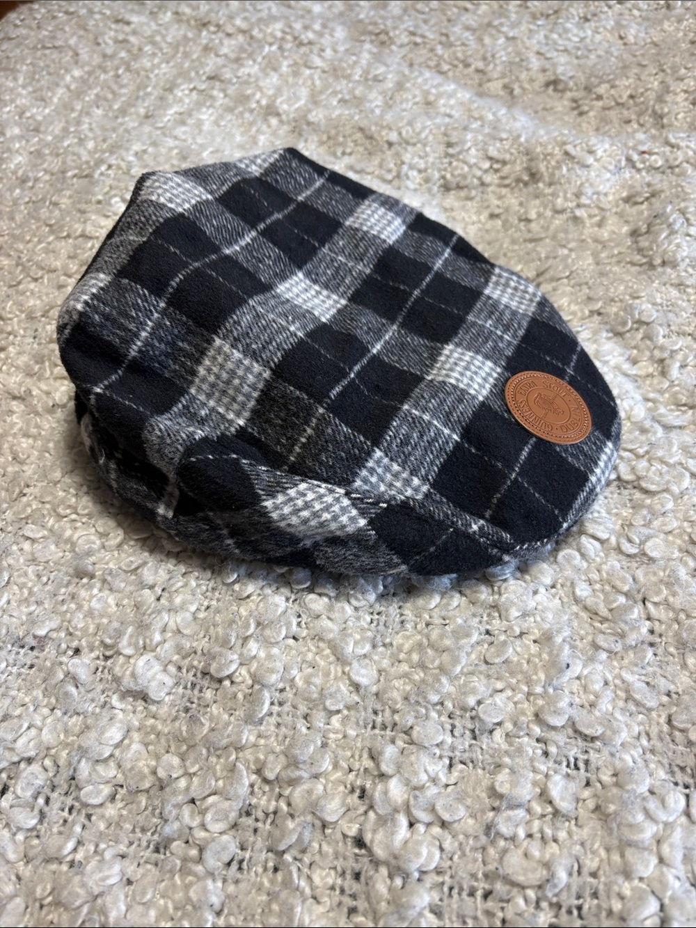 Guinness Black and White Plaid Newsboy Cap